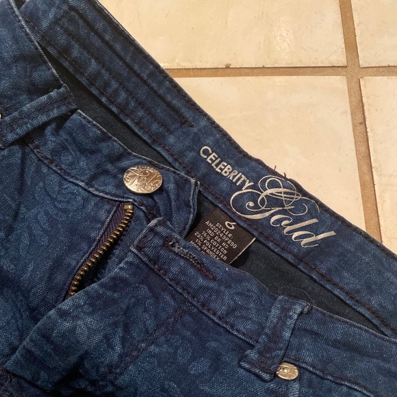 Women’s jeans - Picture 3 of 3